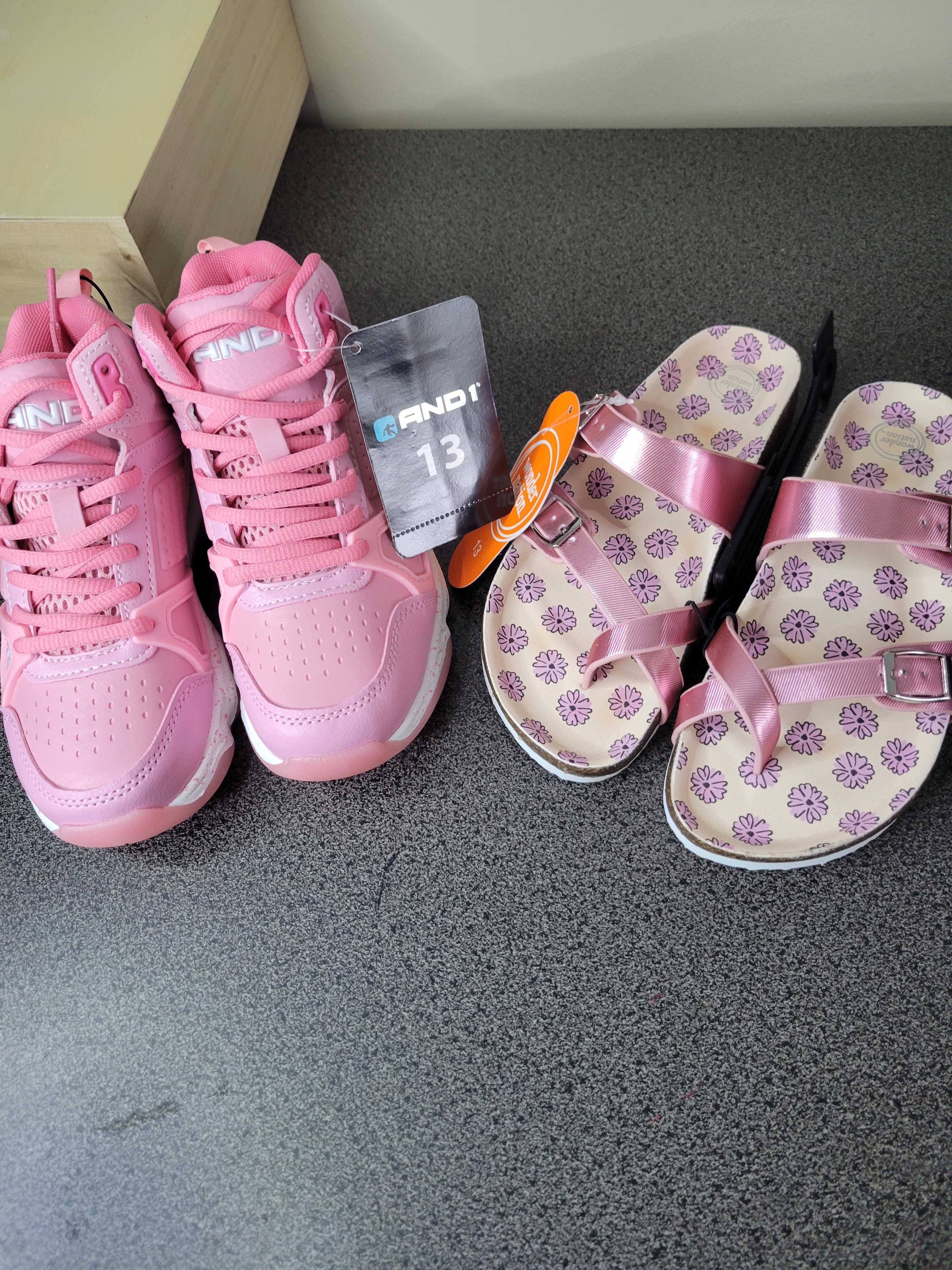 Kids Bundle Size 13 - (1)Pair Of And1 Sneakers & (1)Wonder Nation Sandles